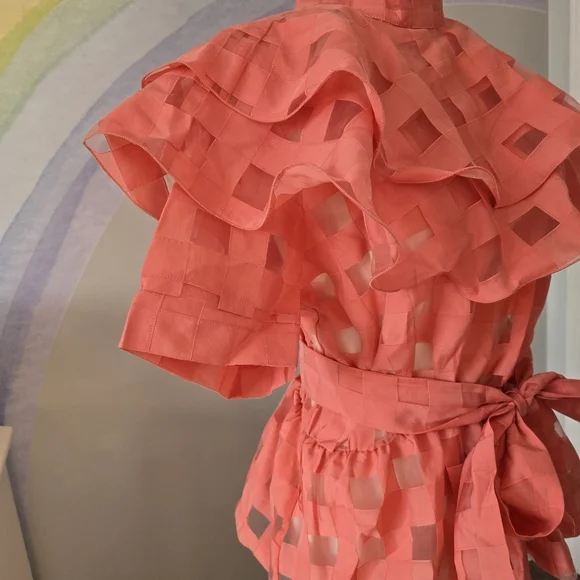 CQ By CQ | Medium | Unique Ruffle High Neck Blouse - Picture 6 of 15